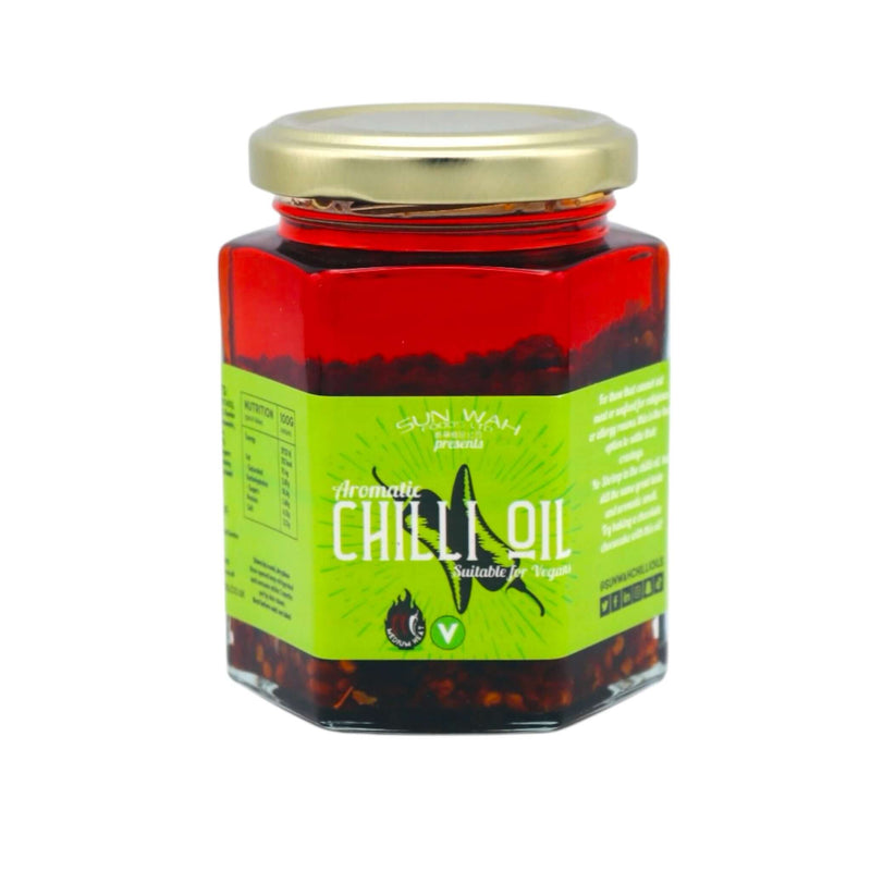 Sun Wah Aromatic Chilli Oil 新華辣椒油 160g (Vegan) - Tuk Tuk Mart