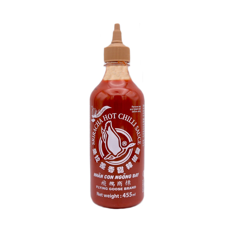Flying Goose Sriracha Hot Chilli Sauce Extra Garlic 455ml | Tuk Tuk Mart